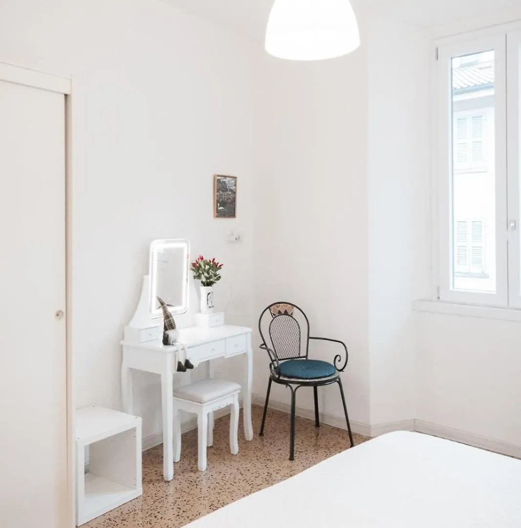 Casa Imbarcadero Apartment Lecco